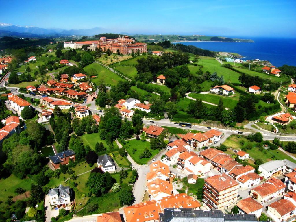 Dunas De Oyambre Comillas Luaran gambar